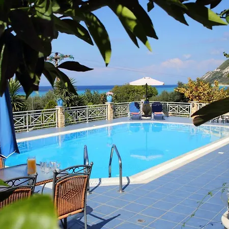 Kapros Luxury Sea Side Villa *